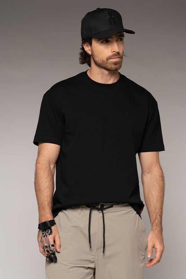 Gorra Unisex Bordada Color Negro