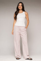 Pantalón Femenino Bordado Color Rosa Claro