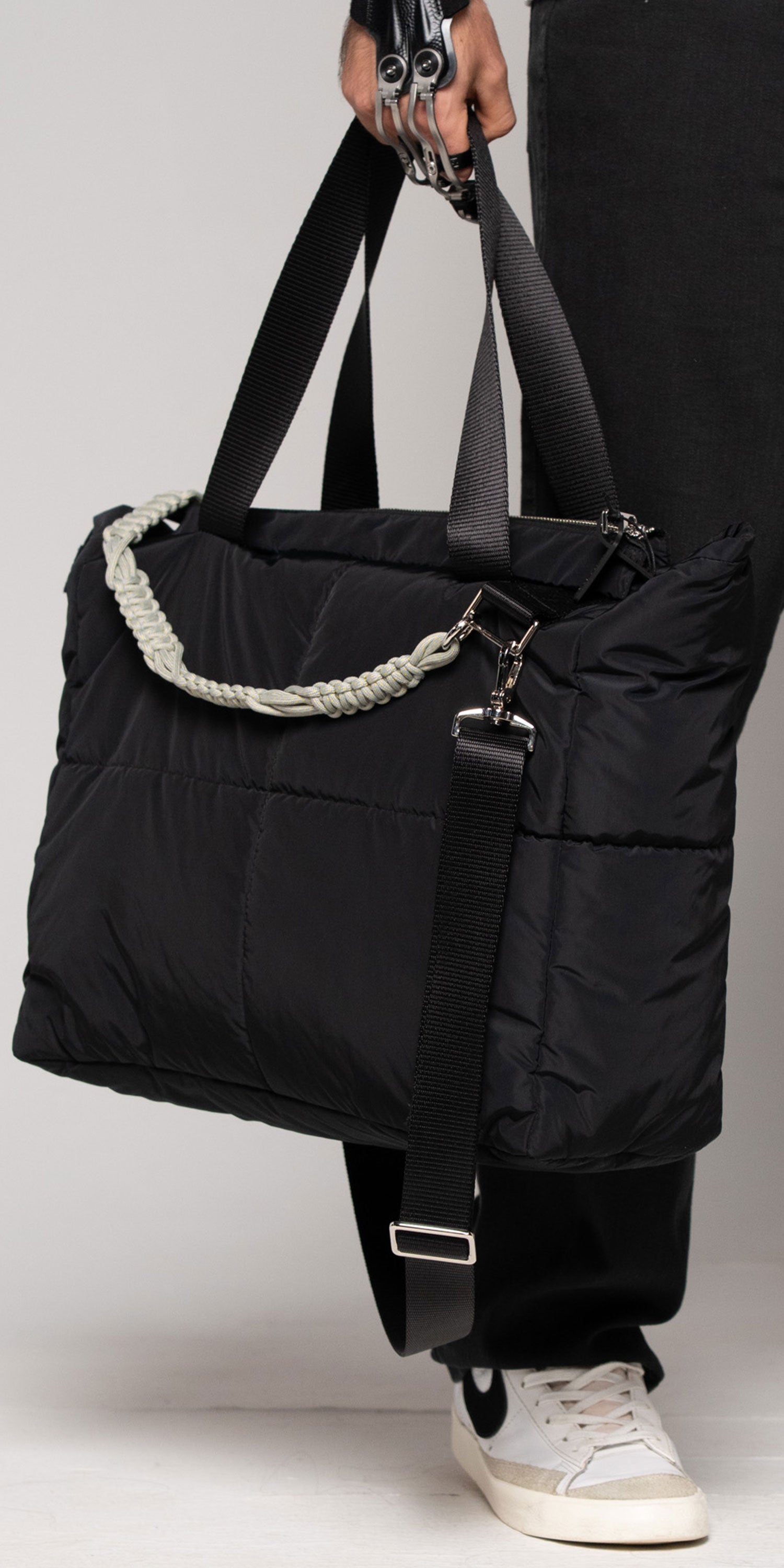 Bolso Negro
