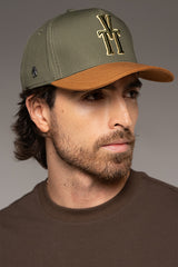 Gorra Unisex Bordada Color Verde y Ocre