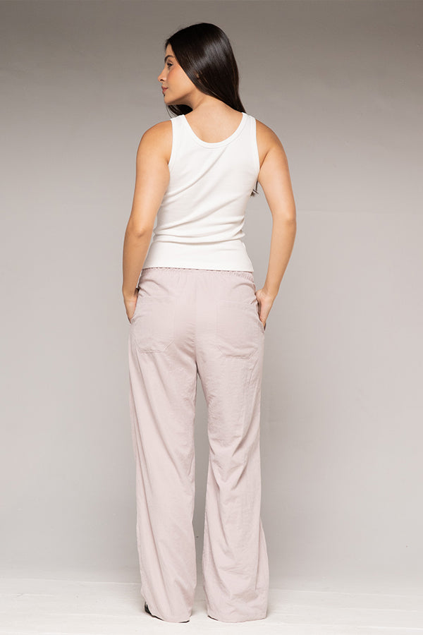 Pantalón Femenino Bordado Color Rosa Claro