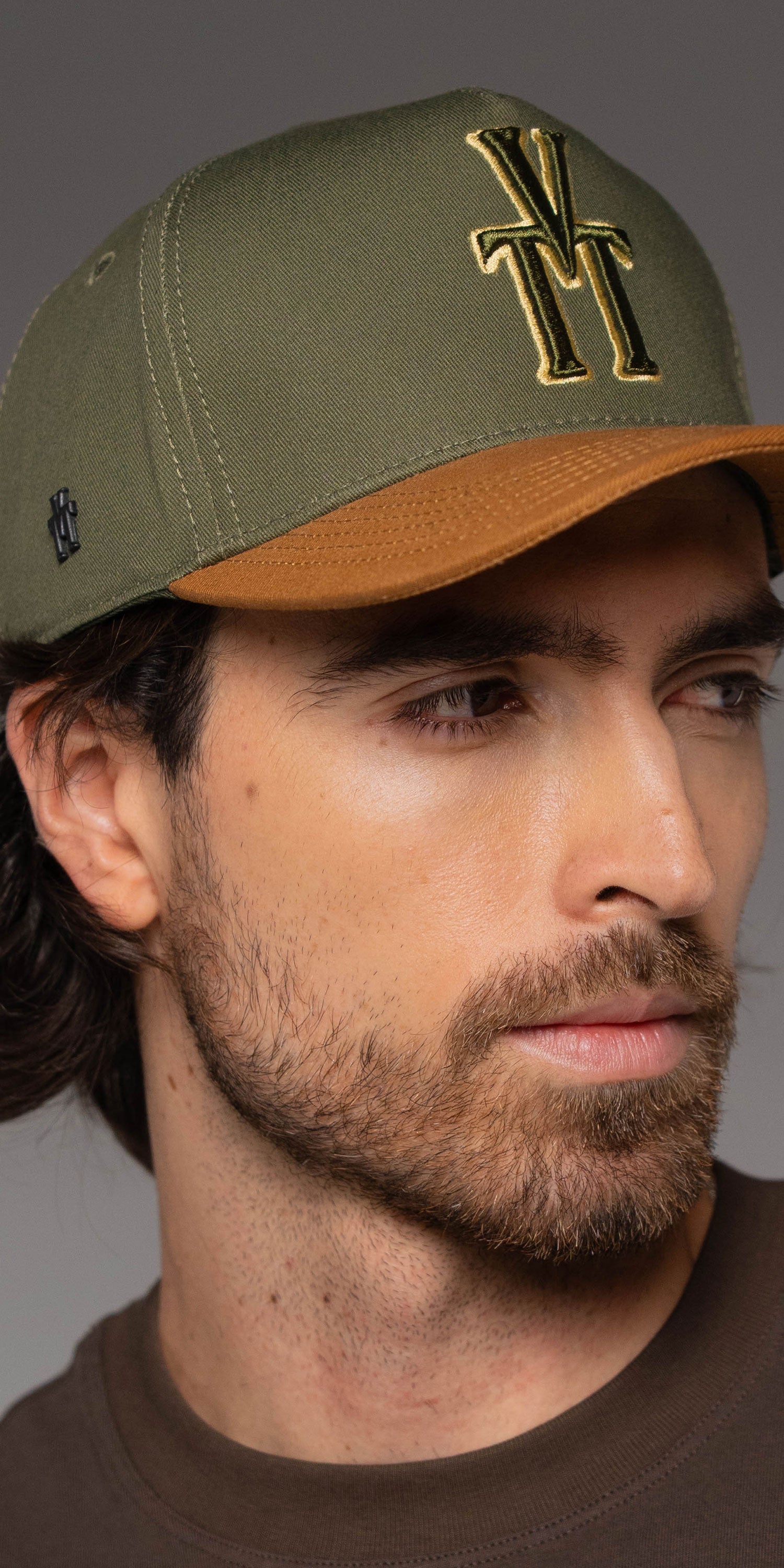 Gorra Unisex Verde y Ocre.