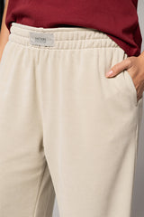 Pantalón Femenino En Corduroy Color Beige